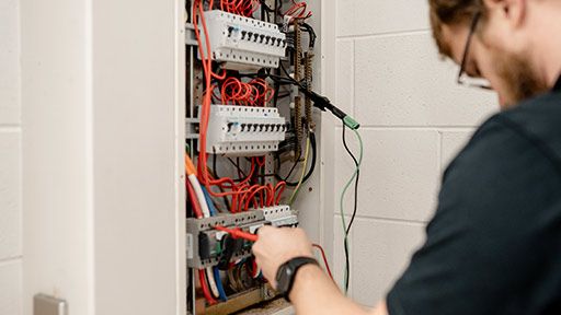 Expert Electricians Belmont